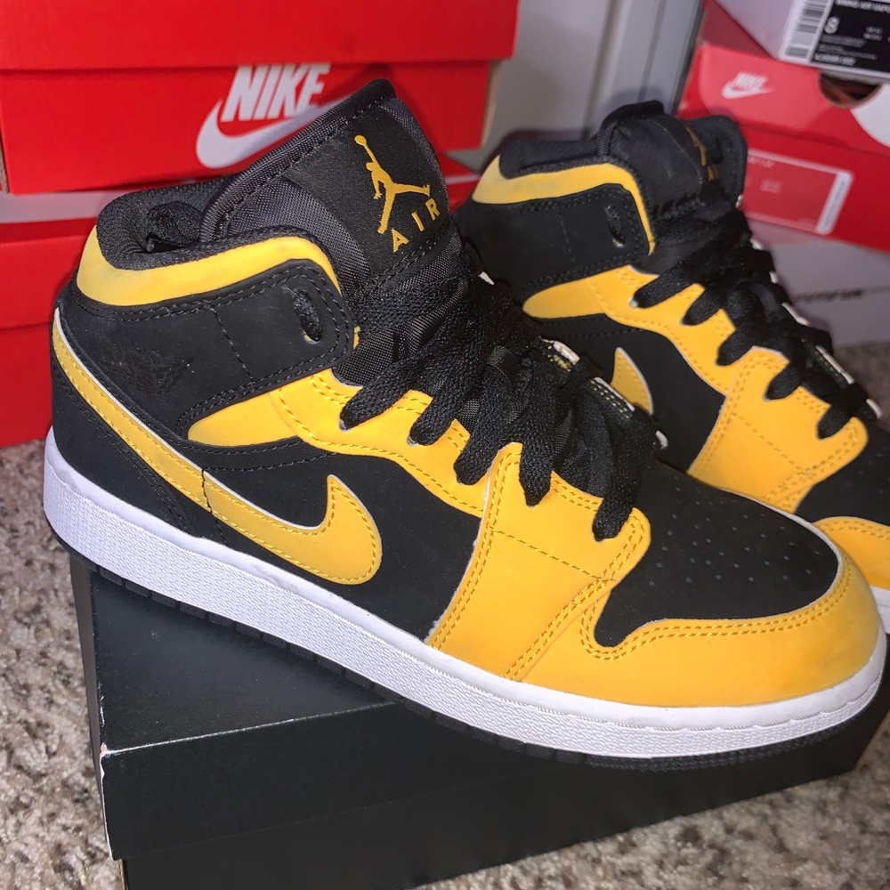 Kids air Jordan’s Mid